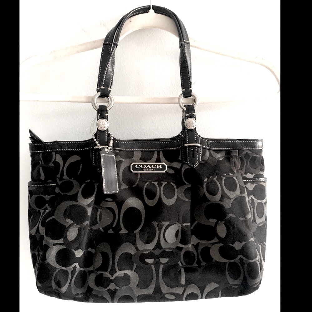 COACH | Black and Grey Detail | LIKE NEW CONDITION